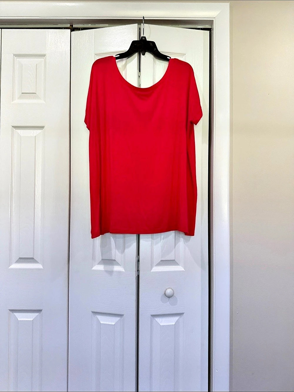 Red Short Sleeve Top Like New
